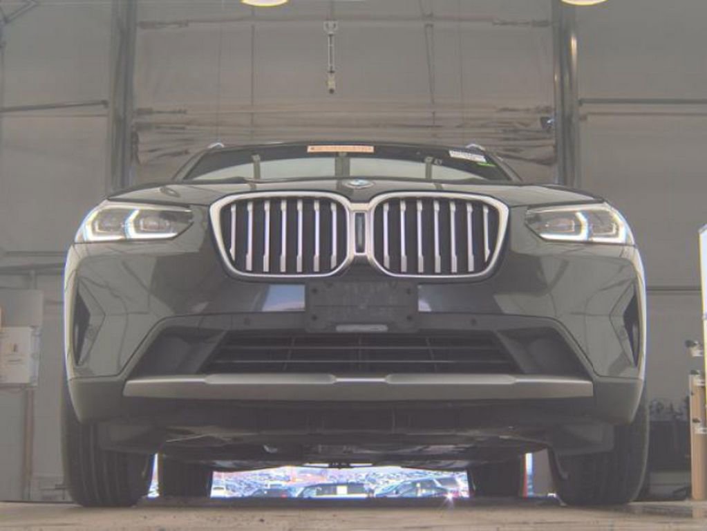 Used 2022 BMW X3 xDrive30i w/ Premium Package 2 image 3
