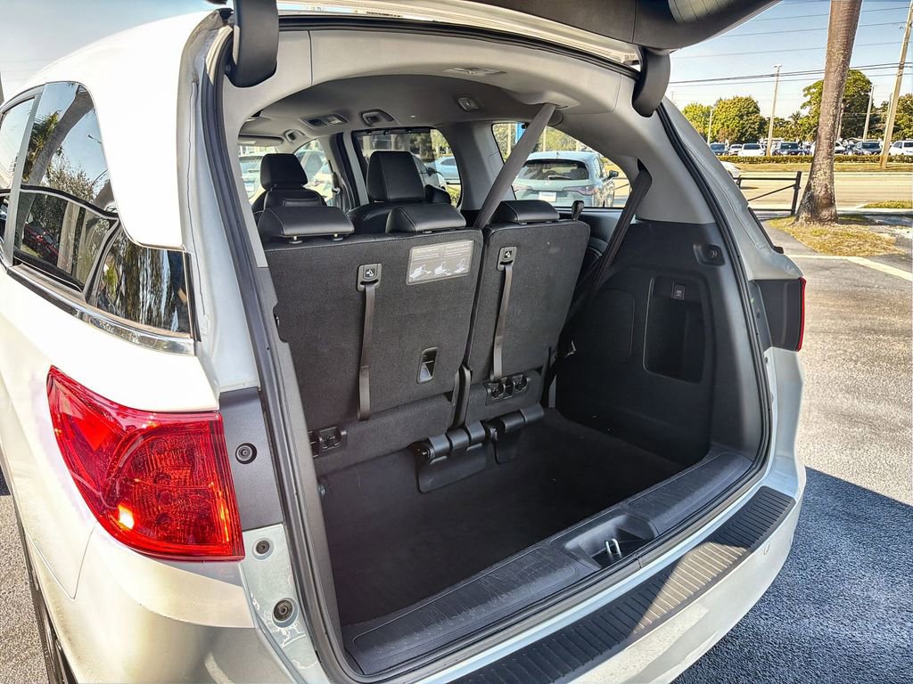 Certified 2024 Honda Odyssey Touring image 29