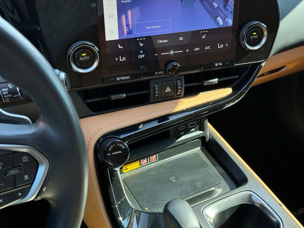 Certified 2025 Lexus NX 250 FWD w/ Accessory Package (Z2) image 36