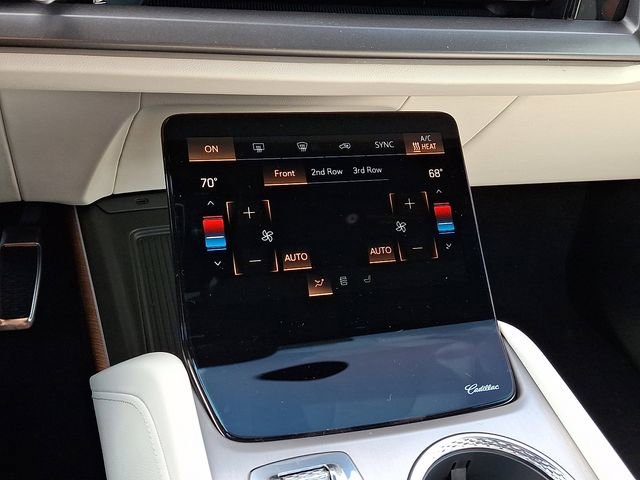 New 2026 Cadillac Vistiq Premium Luxury AWD/4WD image 11