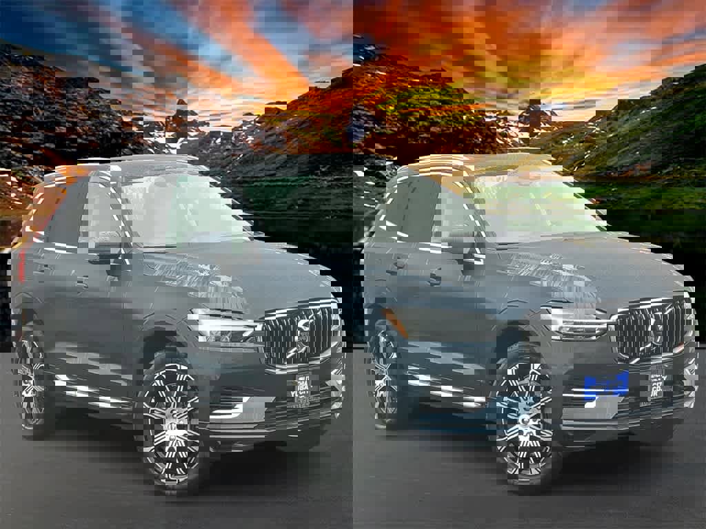 Used 2018 Volvo XC60 T8 Inscription w/ Advanced Package image 8