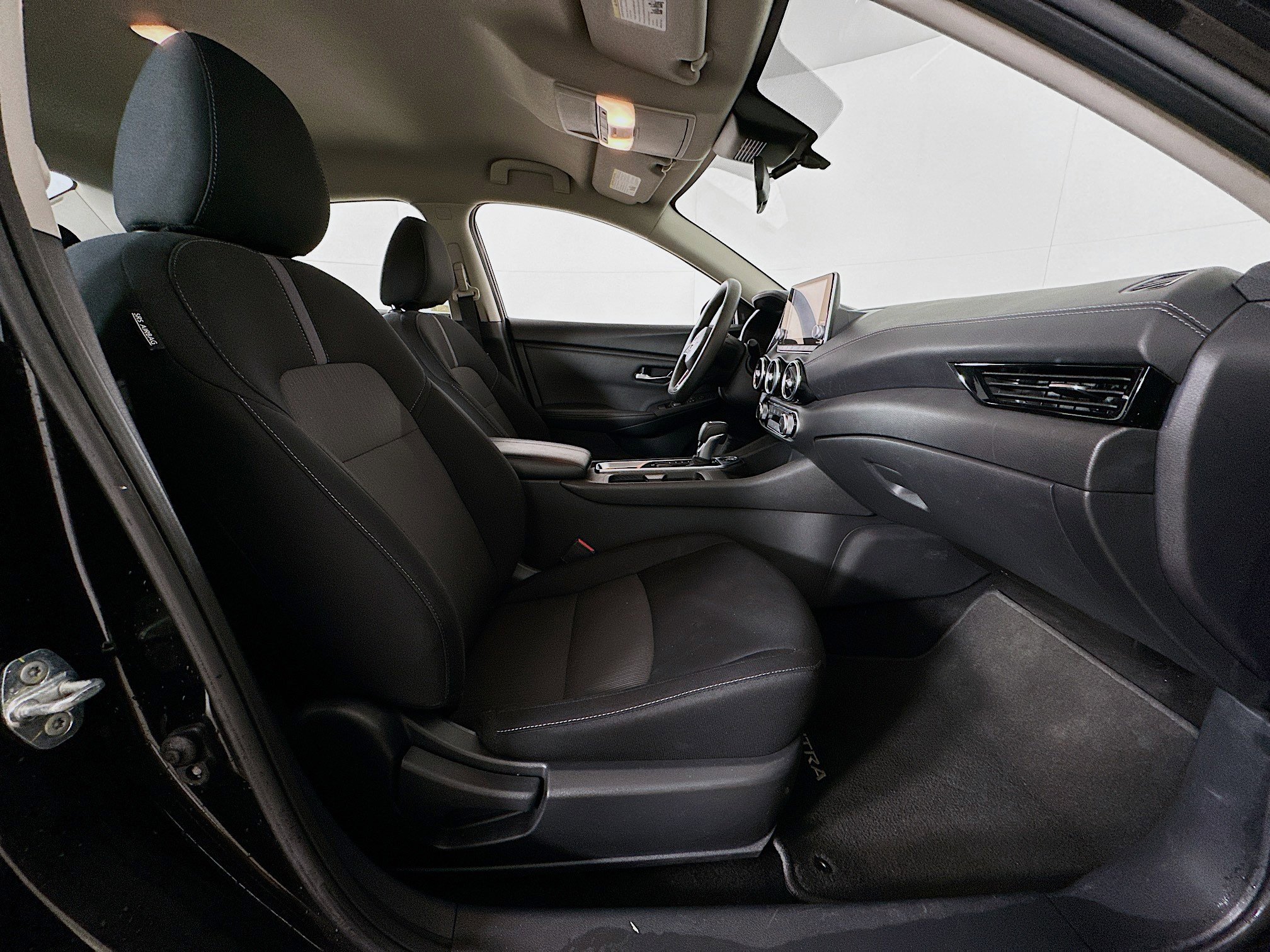 Used 2024 Nissan Sentra SV image 29