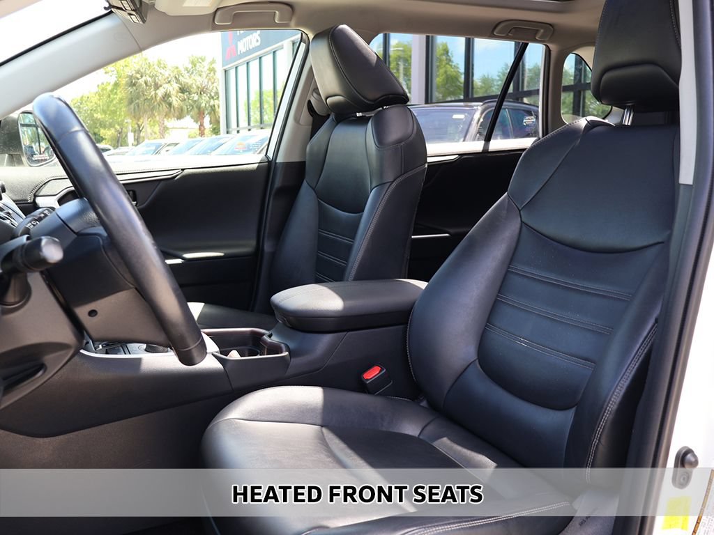 Used 2019 Toyota RAV4 Limited w/ Advanced Technology Package AWD/4WD image 7