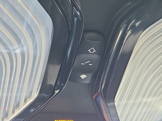 Used 2021 BMW 540i xDrive w/ Executive Package image 25