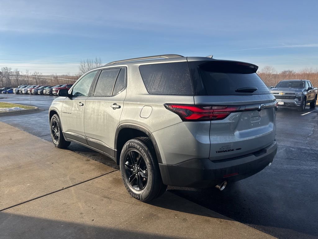 Certified 2023 Chevrolet Traverse LT w/ Midnight/Sport Edition image 5