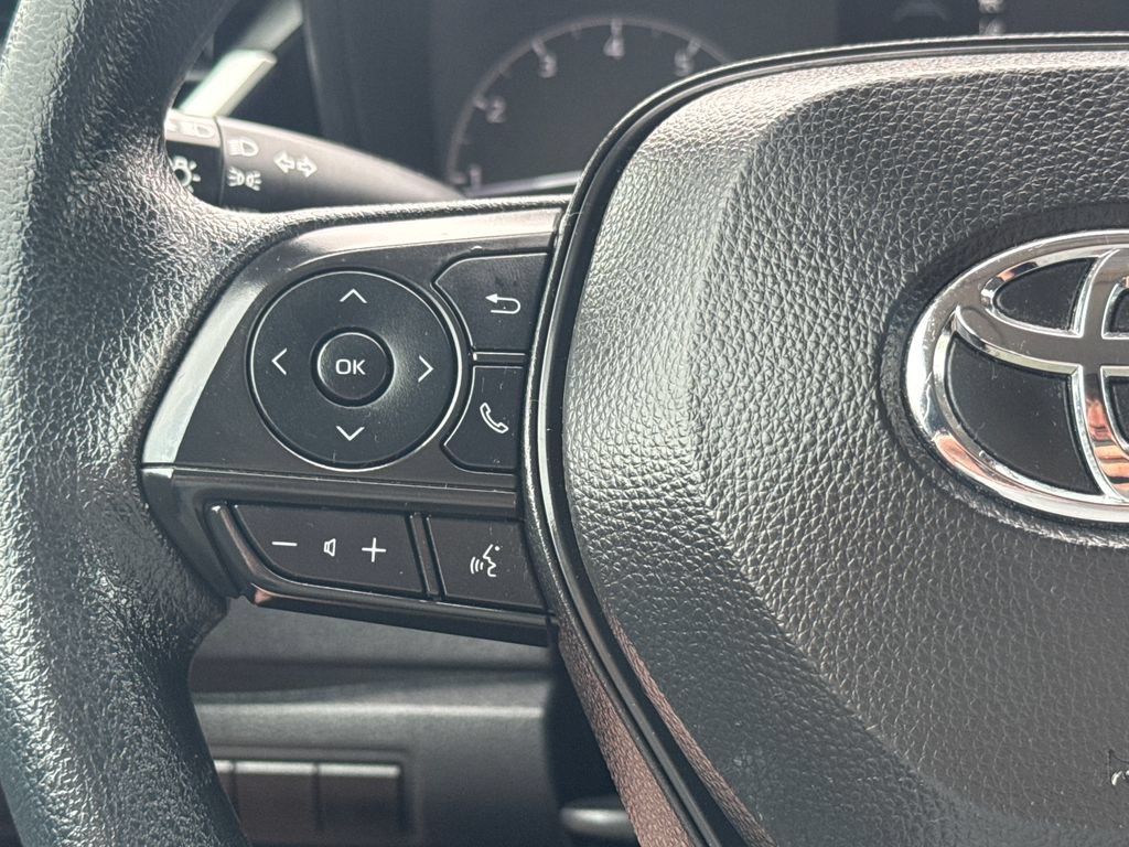 Used 2024 Toyota Corolla LE FWD image 18