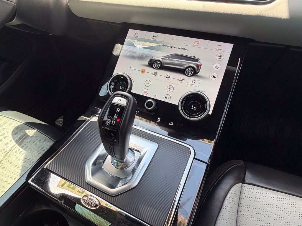 Used 2020 Land Rover Range Rover Evoque R-Dynamic HSE AWD/4WD image 12