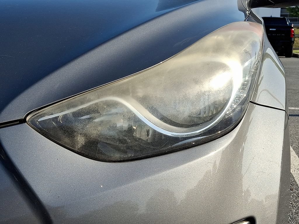 Used 2013 Hyundai Elantra Limited w/ Technology Pkg FWD image 8
