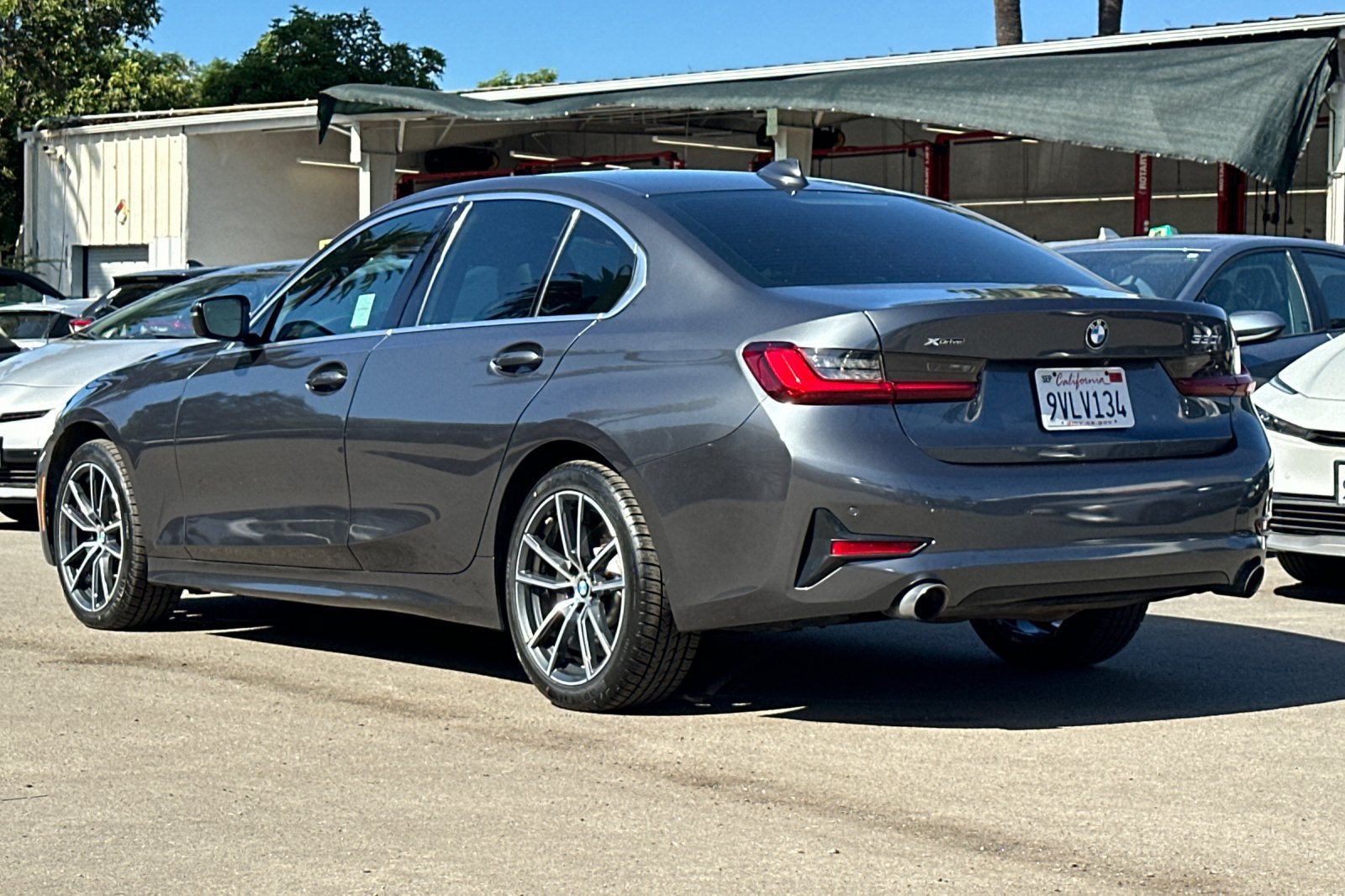 Used 2022 BMW 330i xDrive Sedan w/ Driving Assistance Package AWD/4WD image 6