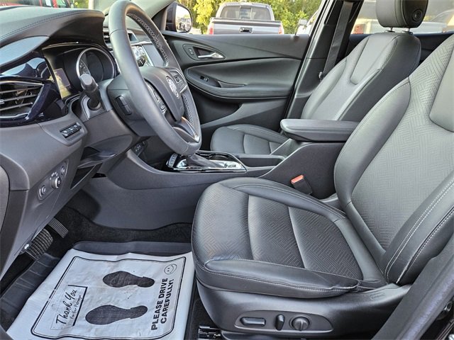 Used 2023 Buick Encore GX Essence w/ Advanced Technology Package image 8