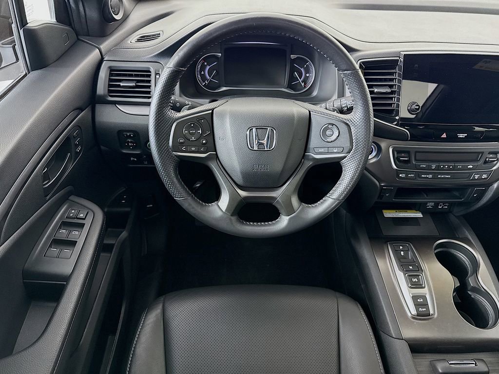 Used 2023 Honda Passport EX-L image 10