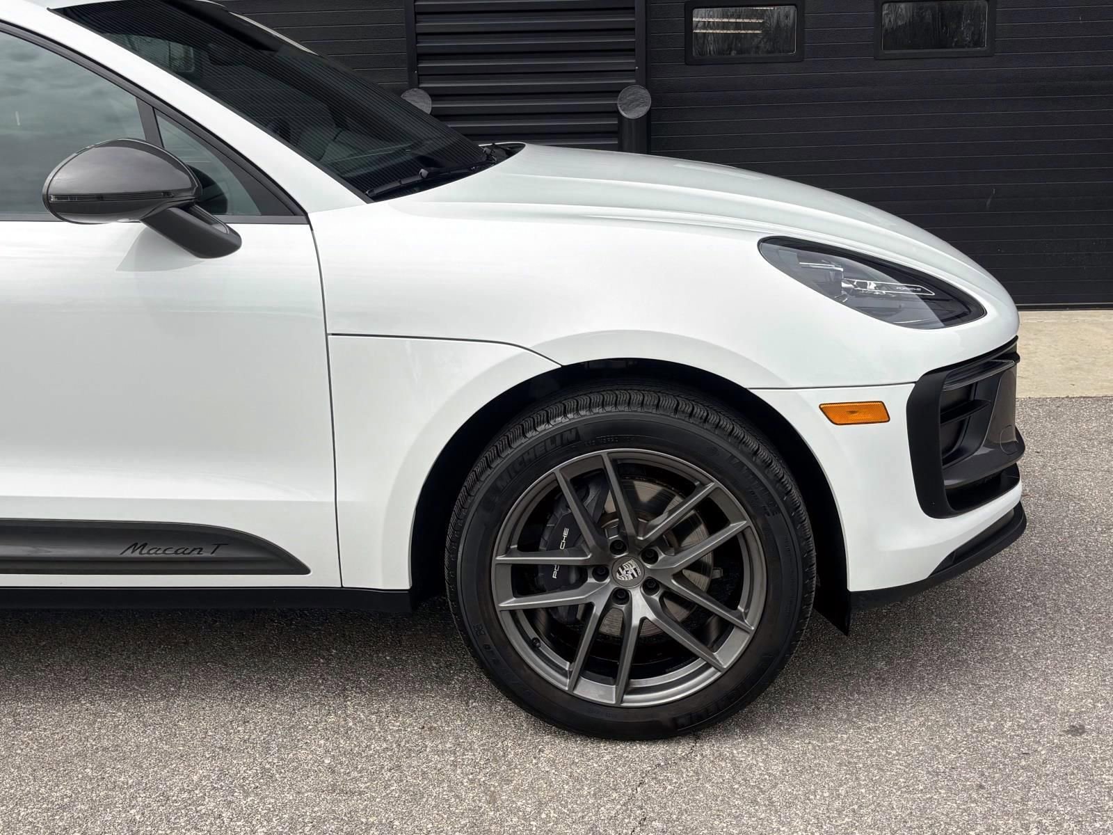 Used 2025 Porsche Macan Turbo image 14