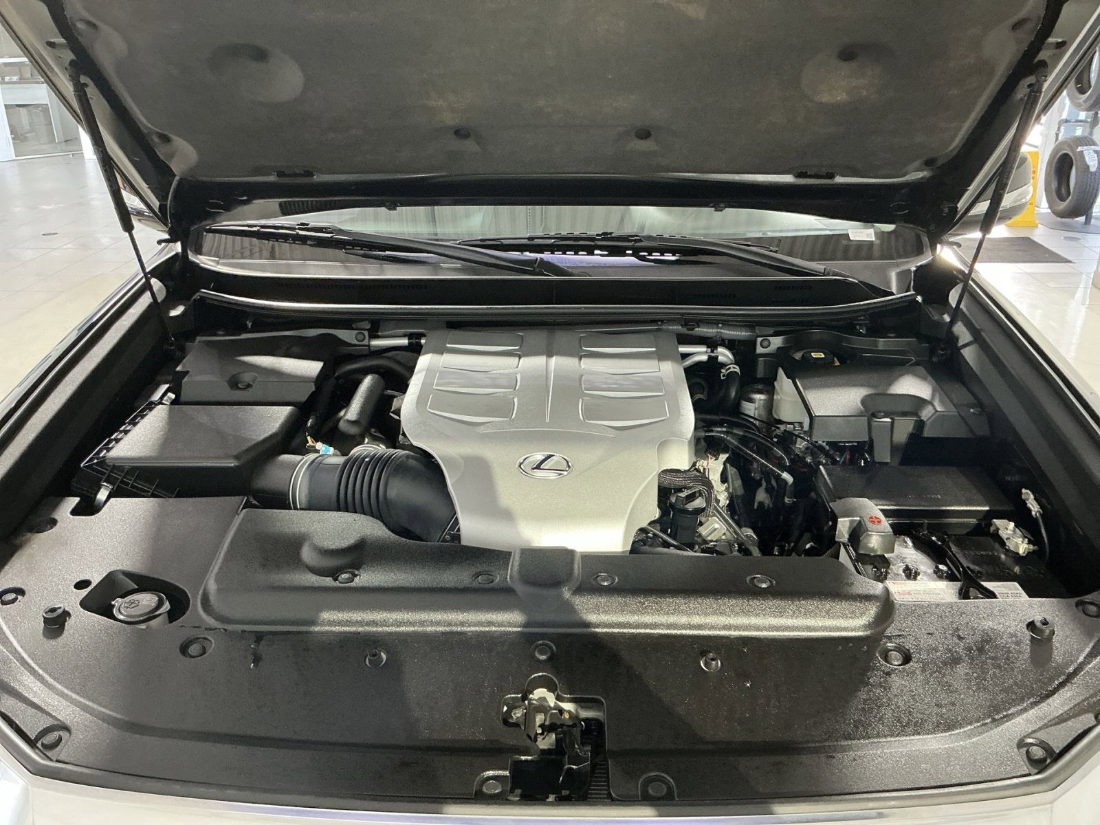 Used 2023 Lexus GX 460 Premium image 36