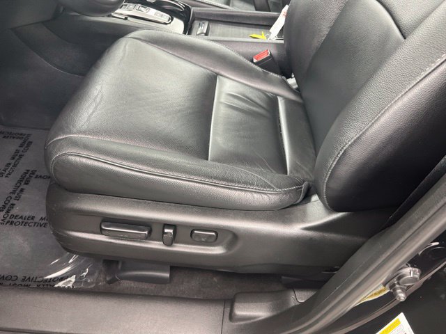 Used 2020 Honda Pilot Touring image 14