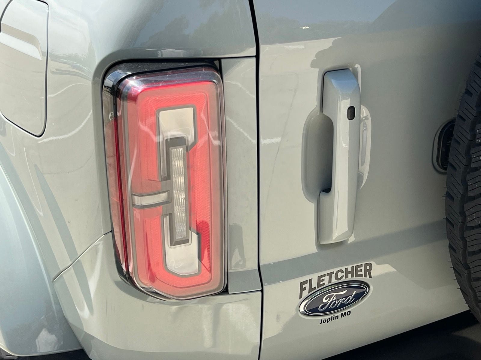 Used 2023 Ford Bronco Outer Banks AWD/4WD image 12
