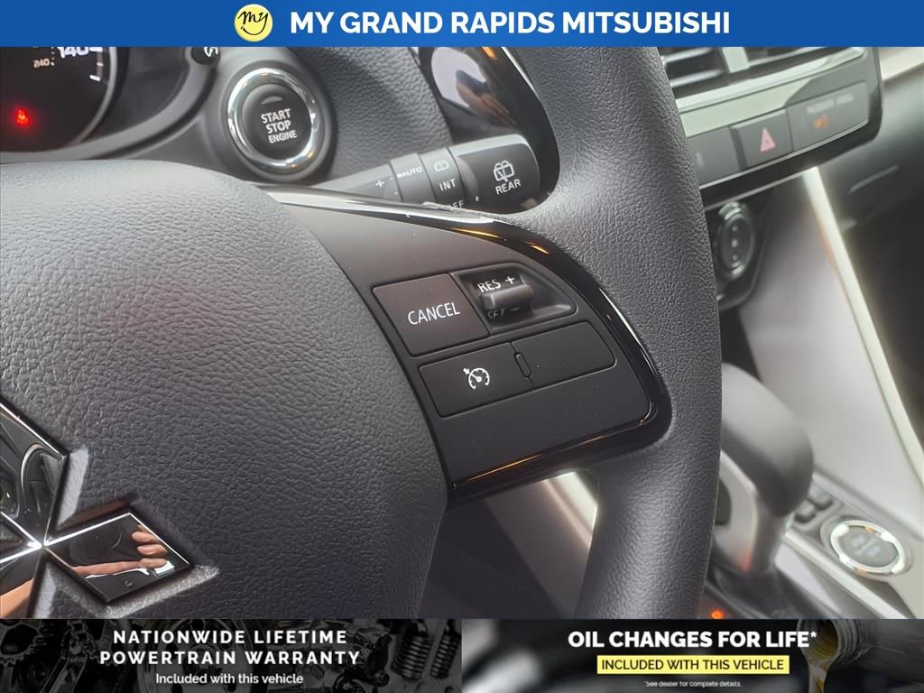 New 2025 Mitsubishi Eclipse Cross LE image 9