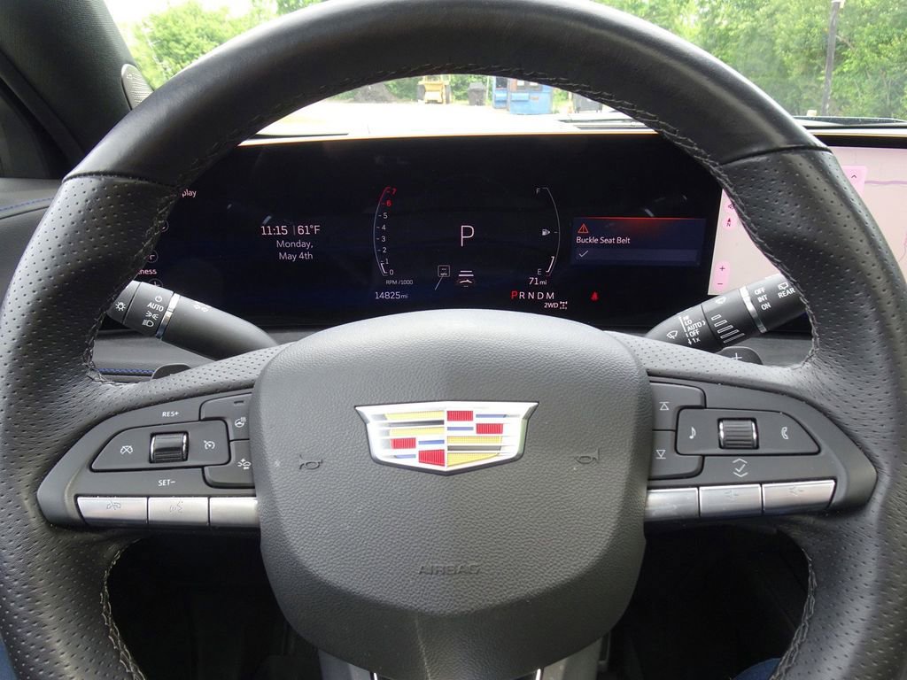 Used 2025 Cadillac XT4 Sport w/ Technology Package AWD/4WD image 19