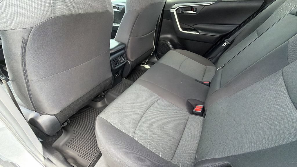 Certified 2024 Toyota RAV4 XLE w/ Convenience Package FWD image 24