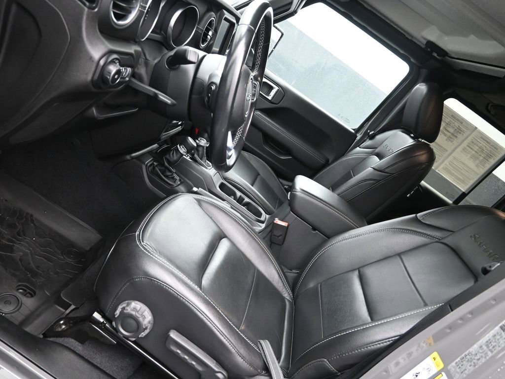 Used 2020 Jeep Wrangler Unlimited Sahara image 13