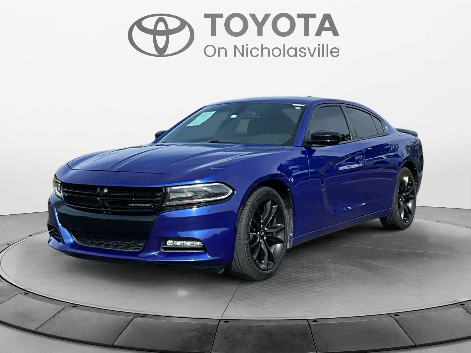 Used 2018 Dodge Charger SXT Plus w/ Blacktop Package