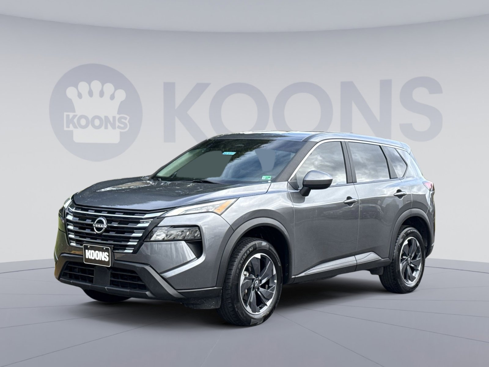 Used 2024 Nissan Rogue SV