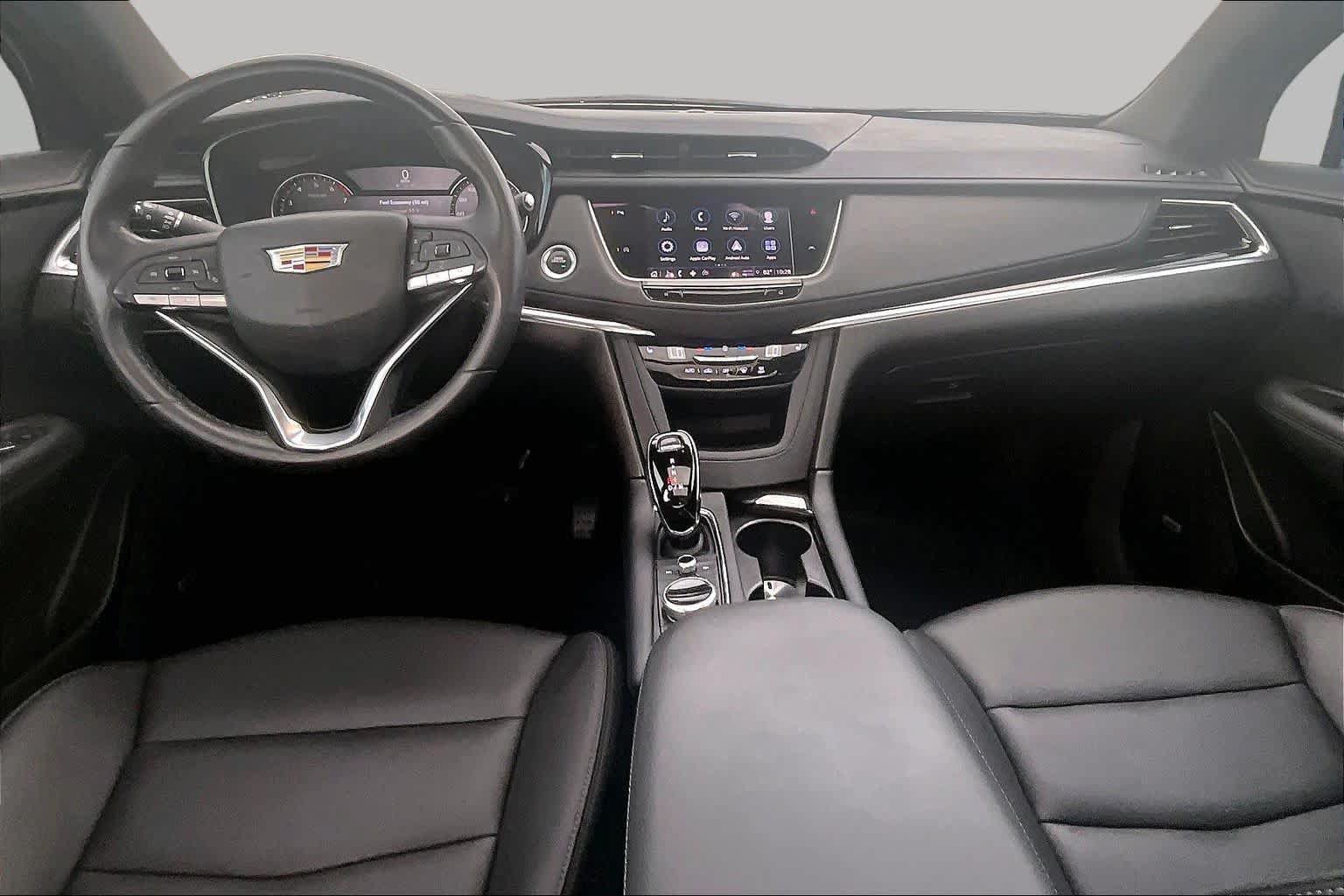 Used 2024 Cadillac XT6 Luxury FWD image 14