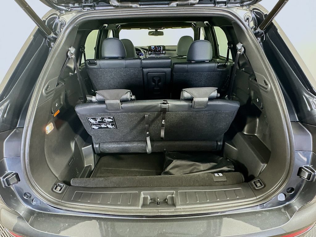 New 2026 Nissan Rogue Platinum AWD/4WD image 35