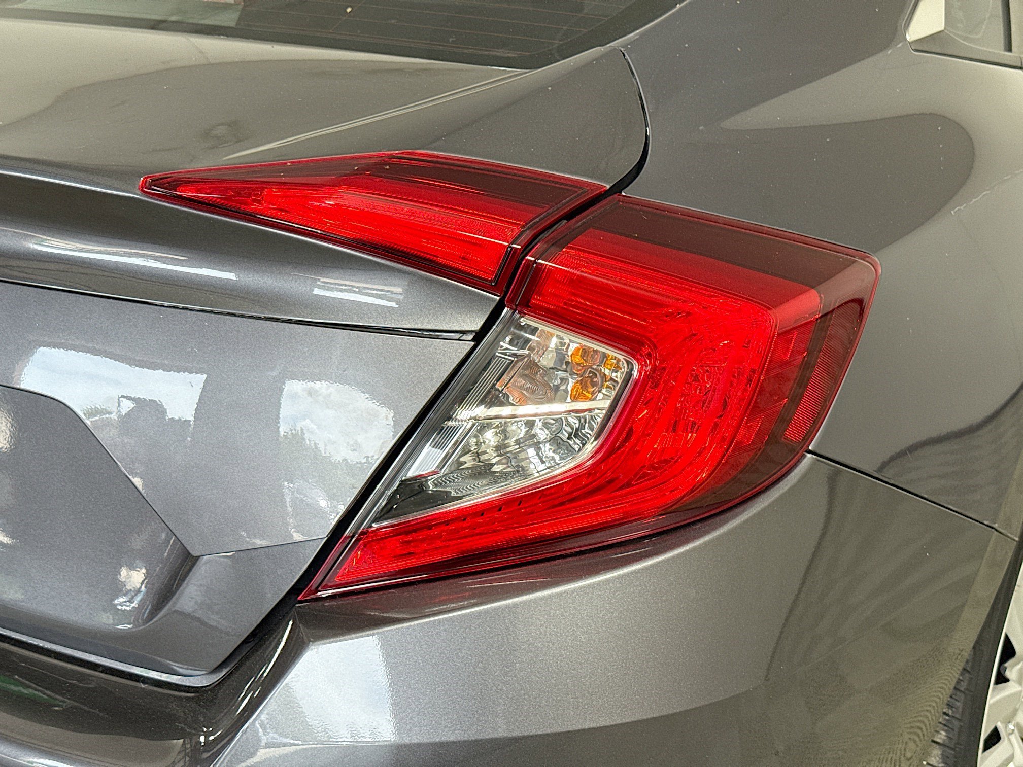 Used 2020 Honda Civic LX image 31