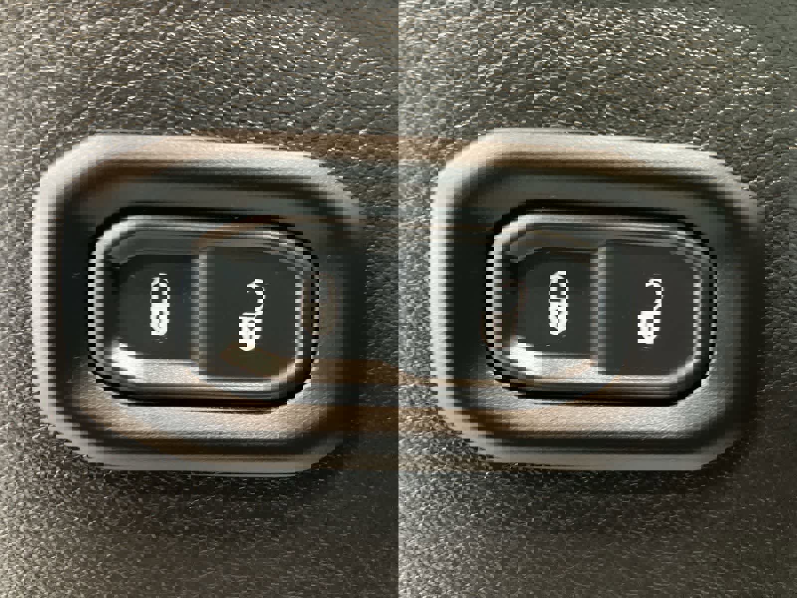 Used 2021 Jeep Wrangler Unlimited Sport w/ Dual Top Group image 12