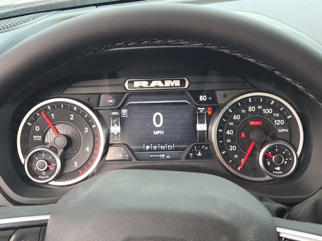 New 2027 RAM 3500 Big Horn AWD/4WD image 10