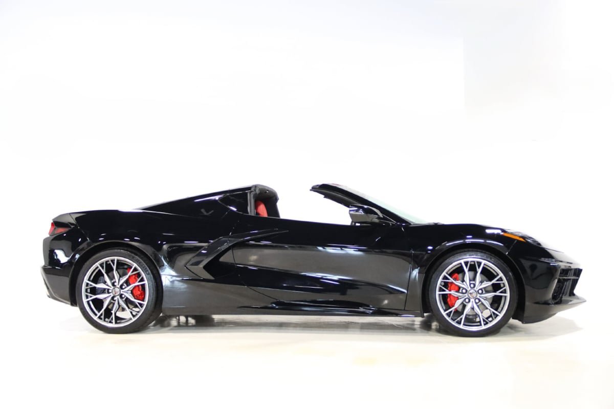 Used 2024 Chevrolet Corvette Stingray Preferred Cpe w/ 2LT RWD image 5