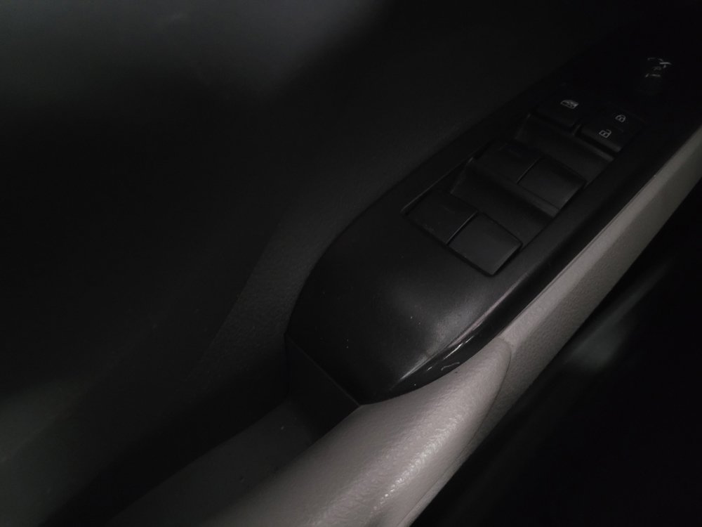 Used 2022 Toyota Camry LE FWD image 27