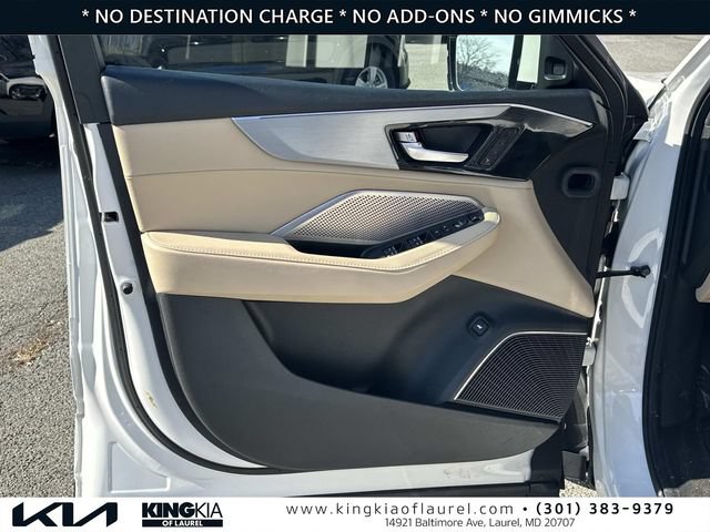 Used 2023 Acura MDX SH-AWD image 19