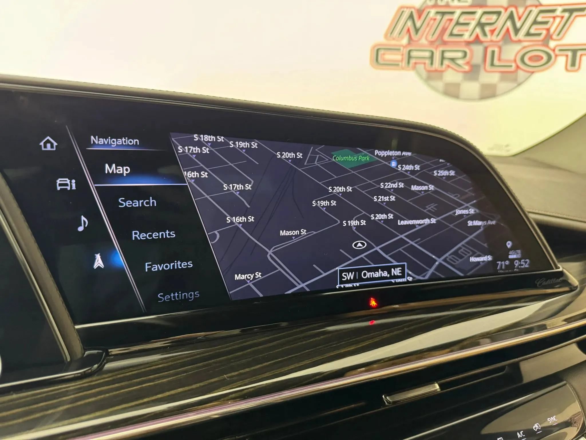 Used 2021 Cadillac Escalade Sport AWD/4WD image 21