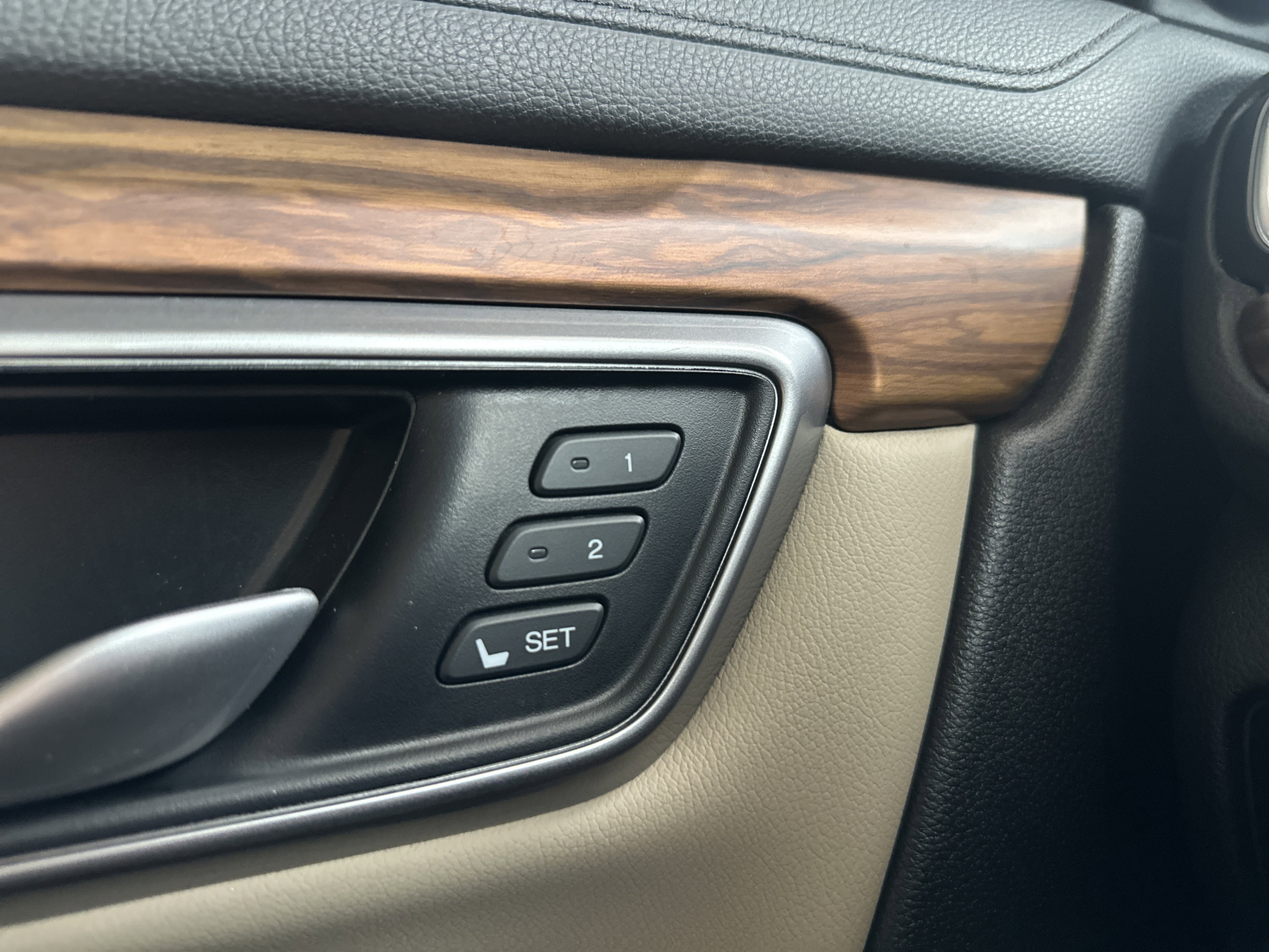 Used 2019 Honda CR-V EX-L image 22