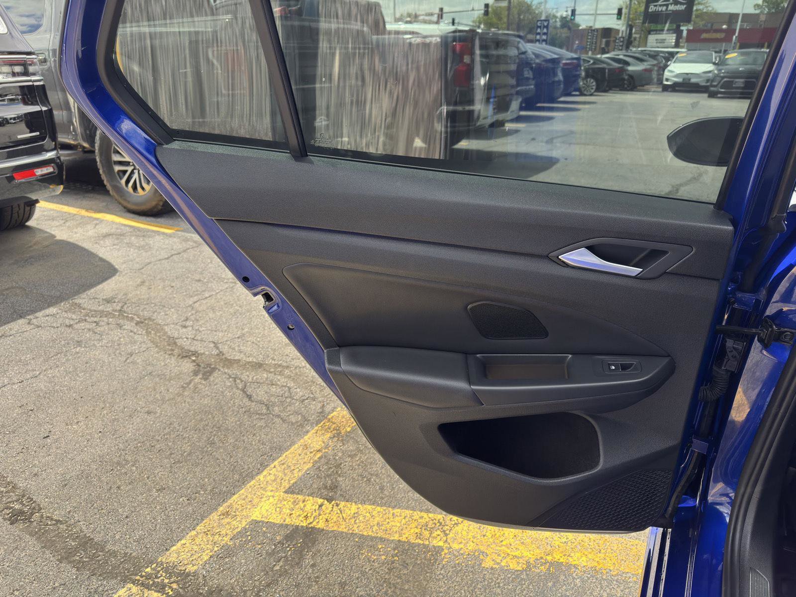 Used 2024 Volkswagen Golf R AWD/4WD image 27