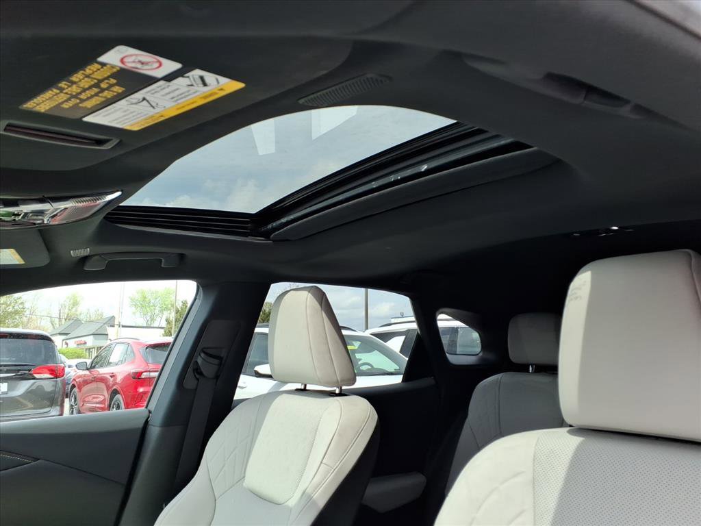 Used 2024 Lexus RX 350 Premium w/ Accessory Package (K3) image 28