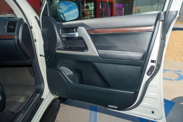 Used 2021 Toyota Land Cruiser image 25