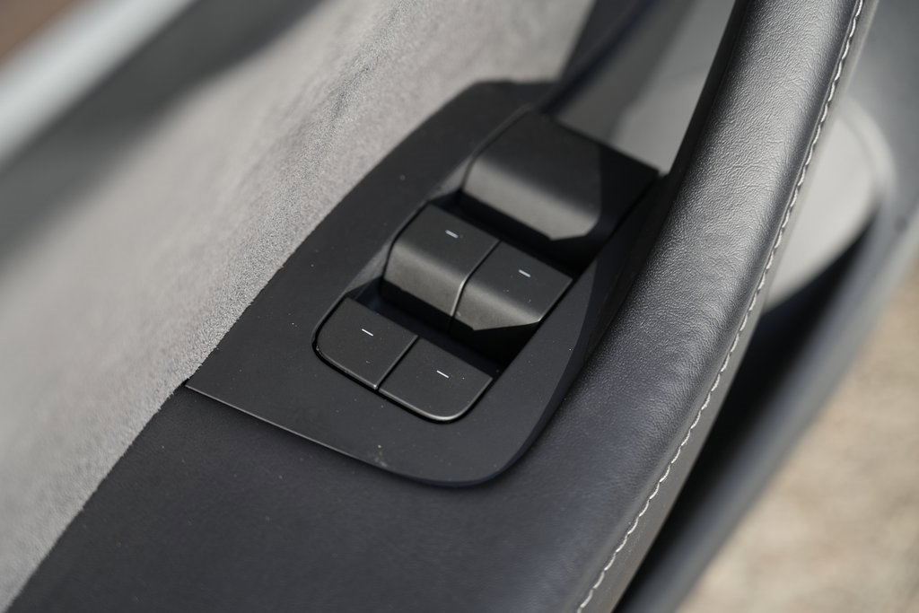 Used 2023 Tesla Model 3 Standard Range image 28