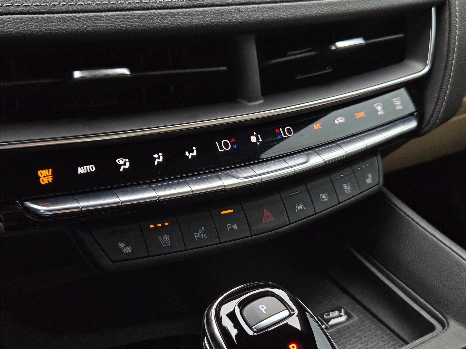 Used 2025 Cadillac CT5 Premium Luxury RWD image 21