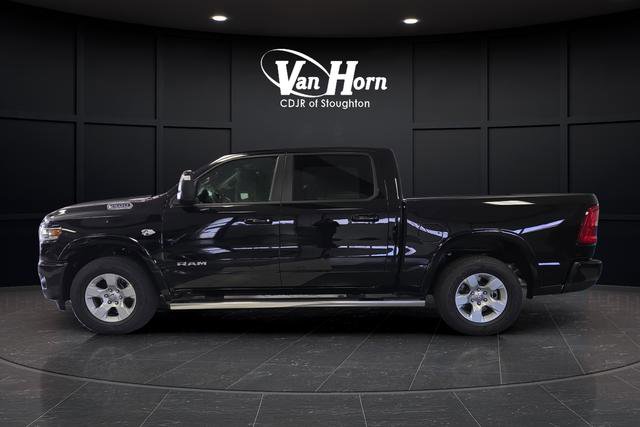 New 2026 RAM 1500 4x4 Crew Cab image 11