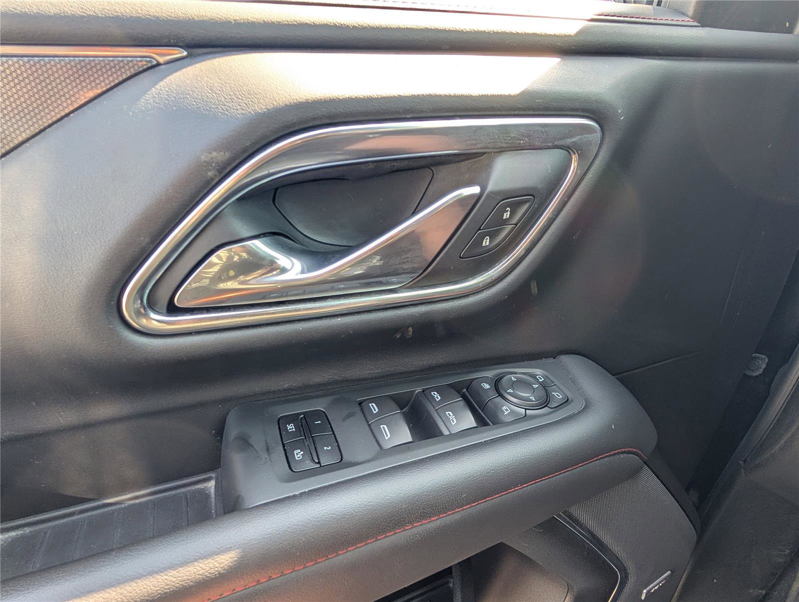 Used 2021 Chevrolet Tahoe RST w/ Luxury Package image 20