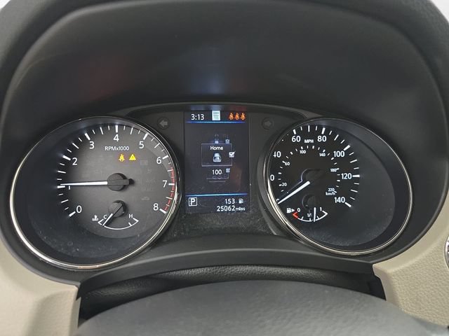Used 2022 Nissan Rogue Sport SL w/ Premium Package FWD image 19