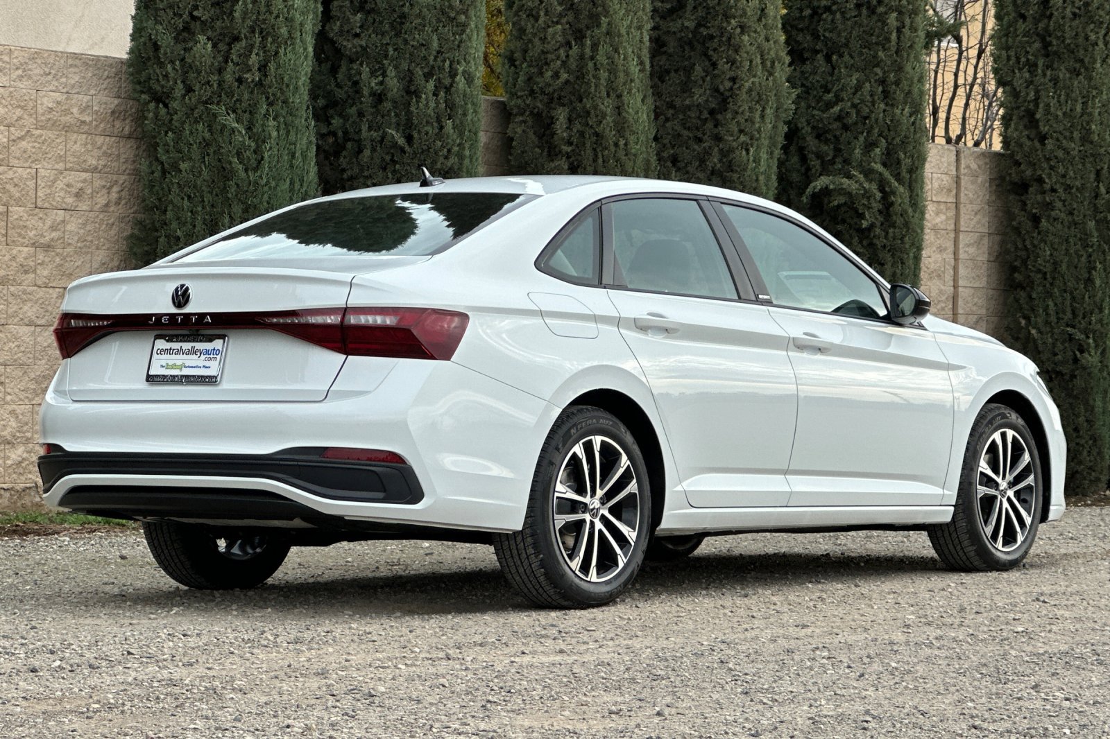 New 2026 Volkswagen Jetta Sport FWD image 4