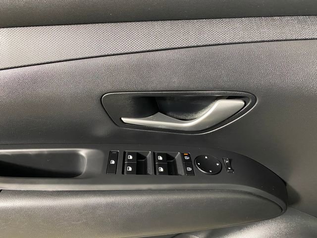 Used 2025 Hyundai Tucson SEL AWD/4WD image 13