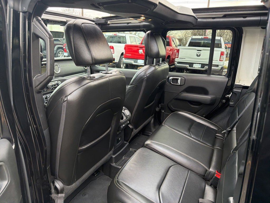 Certified 2022 Jeep Wrangler Unlimited Sahara w/ Cold Weather Group image 14