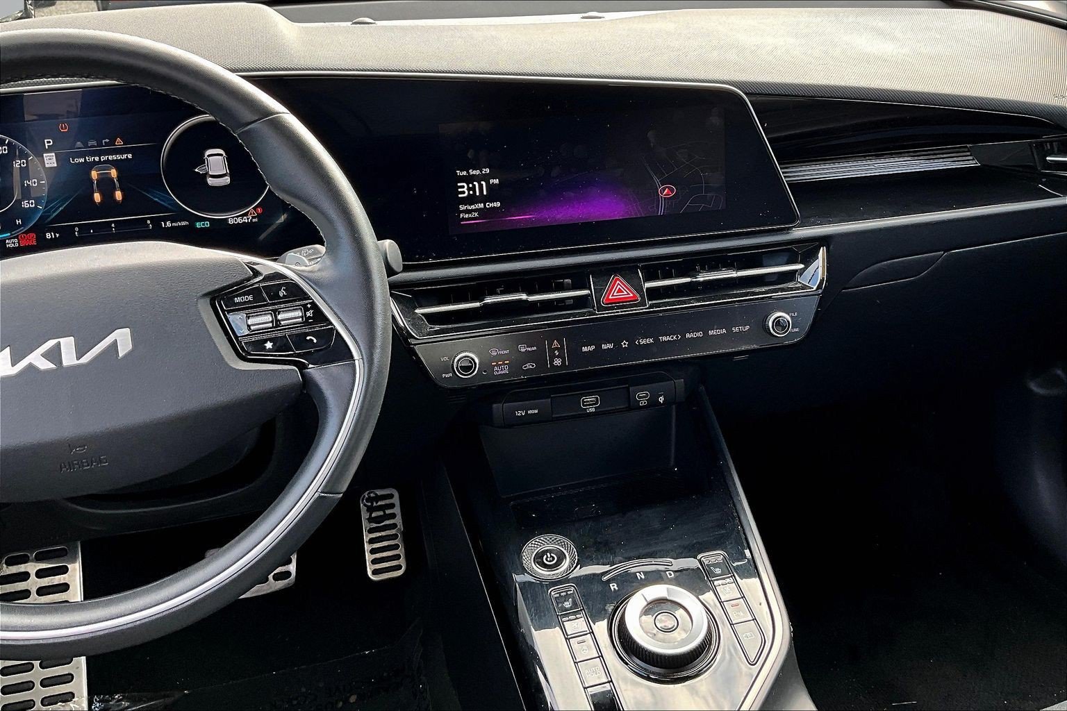 Used 2023 Kia Niro Wave FWD image 8