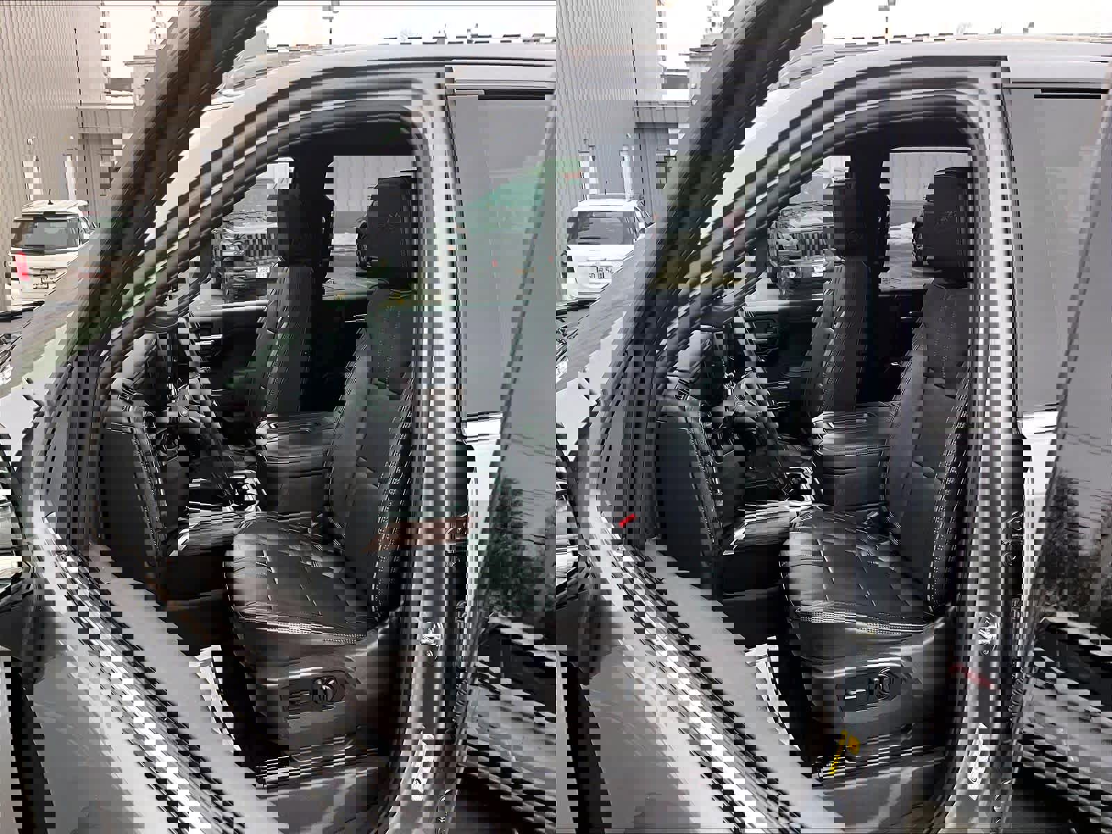 Used 2022 Chevrolet Silverado 1500 High Country image 10