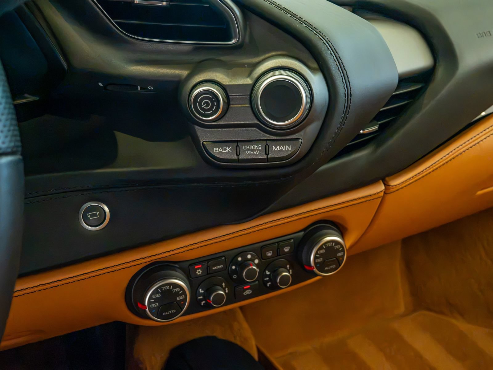 Certified 2016 Ferrari 488 GTB RWD image 14