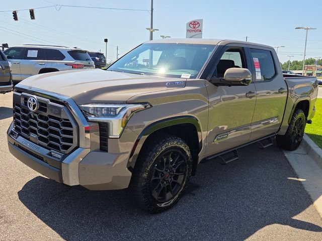 New 2026 Toyota Tundra Limited AWD/4WD image 3